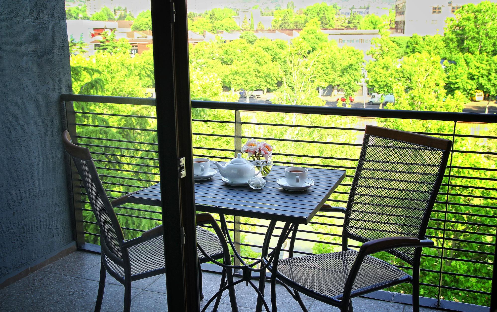 Rogalux Blue Hotel Tbilisi ภายนอก รูปภาพ