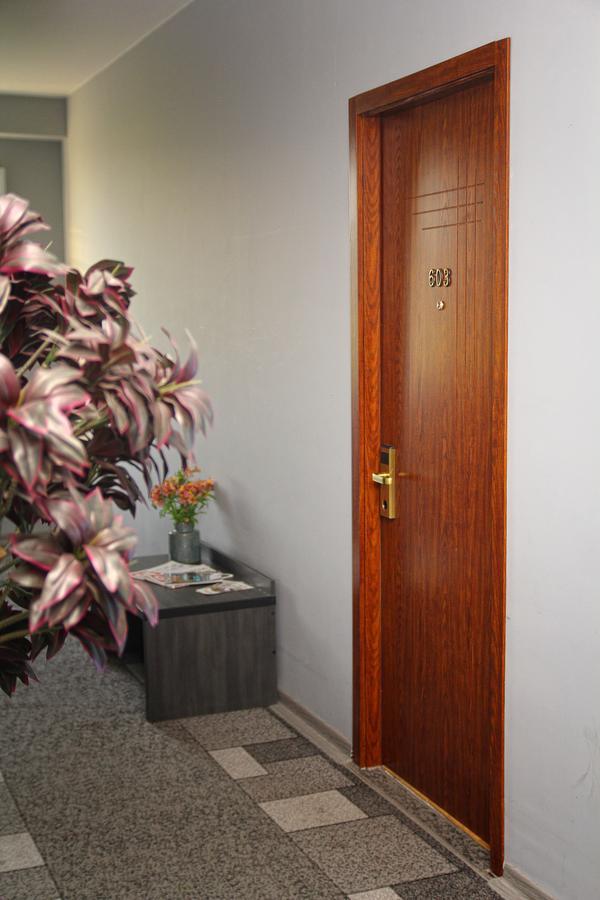 Rogalux Blue Hotel Tbilisi ภายนอก รูปภาพ