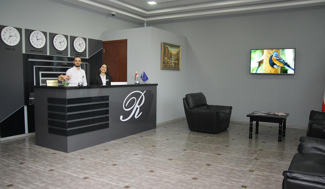 Rogalux Blue Hotel Tbilisi ภายนอก รูปภาพ